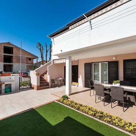 רוביני Apartments Pataj מראה חיצוני תמונה