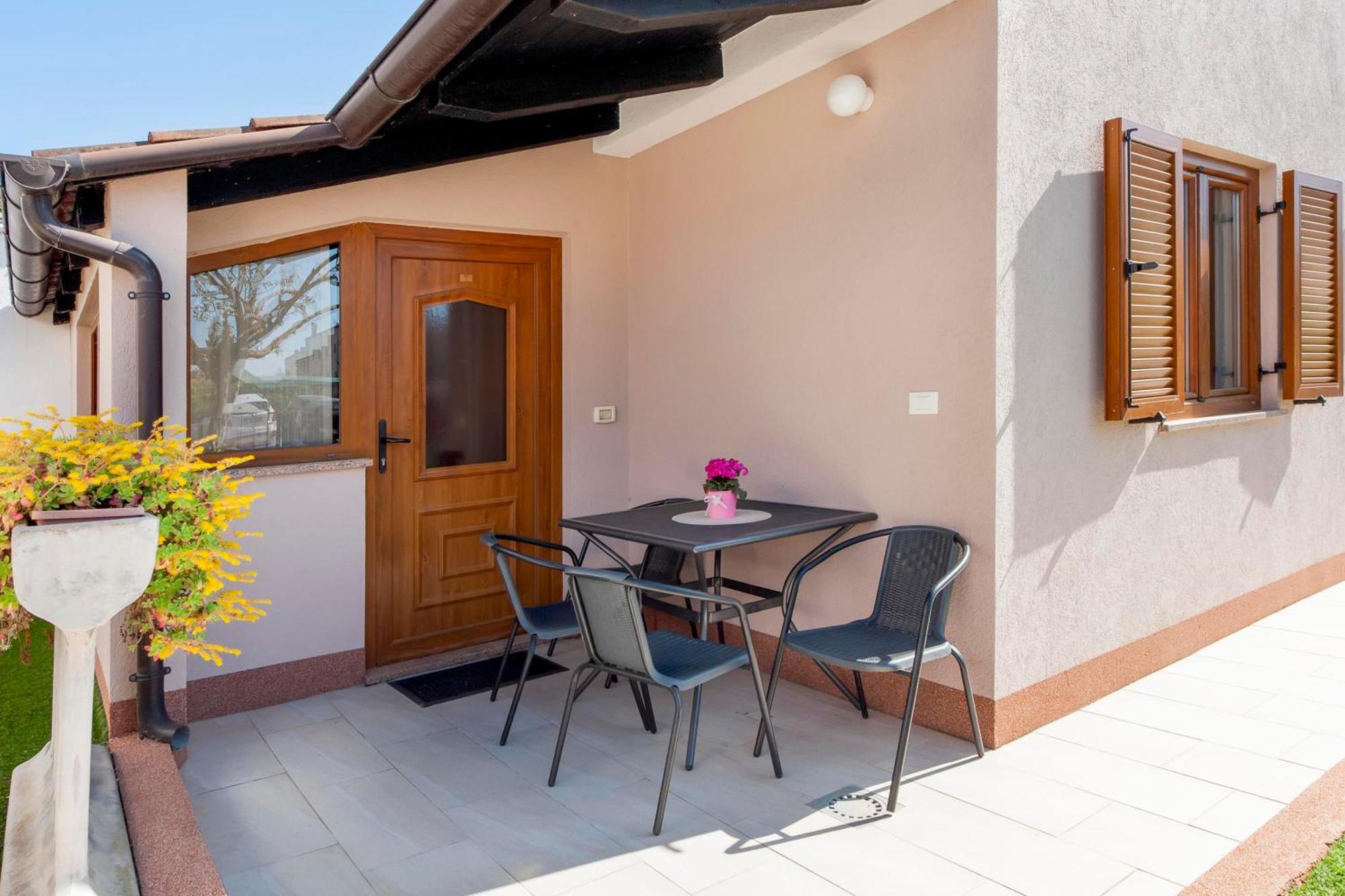 רוביני Apartments Pataj מראה חיצוני תמונה