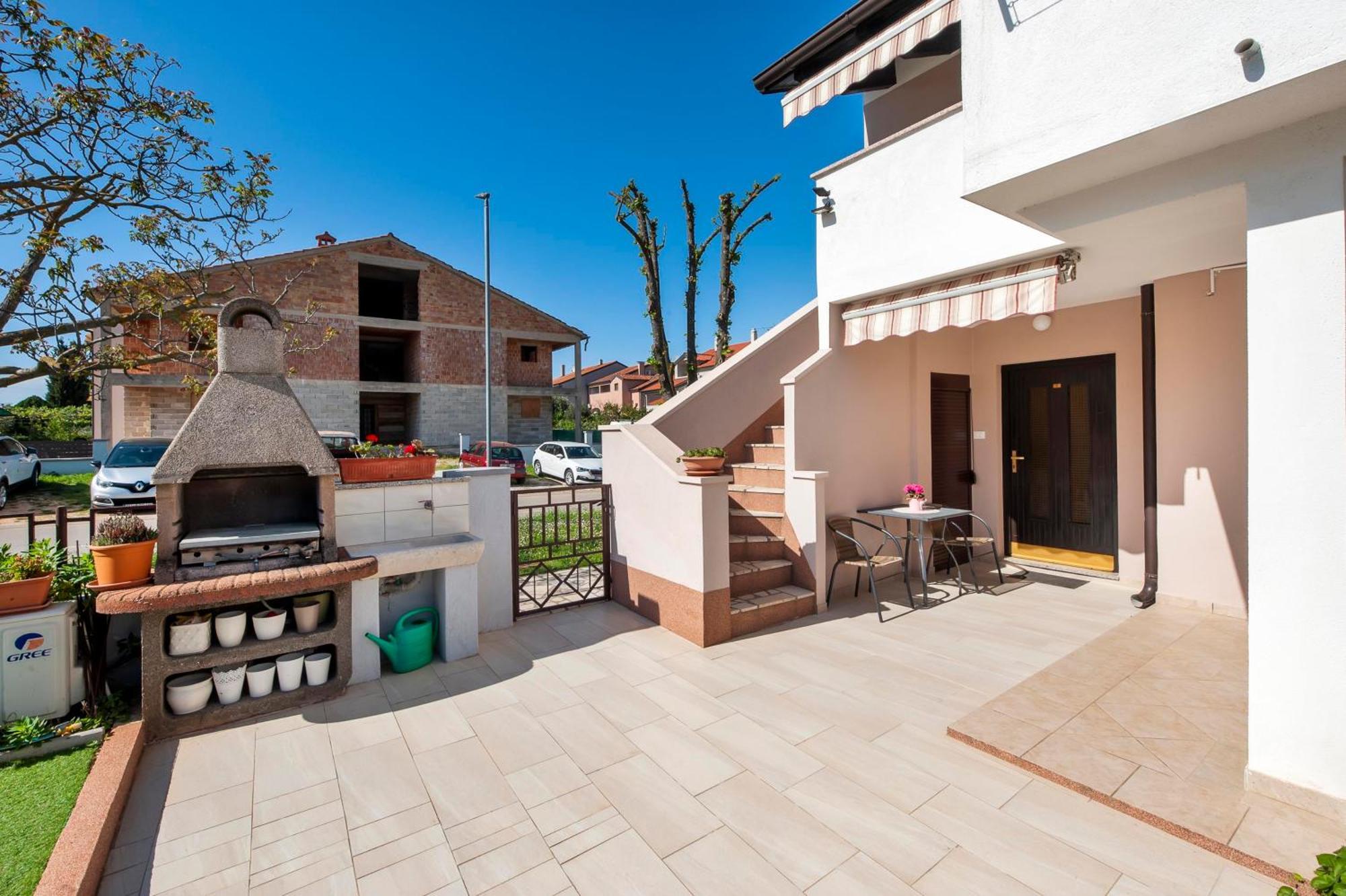 רוביני Apartments Pataj מראה חיצוני תמונה