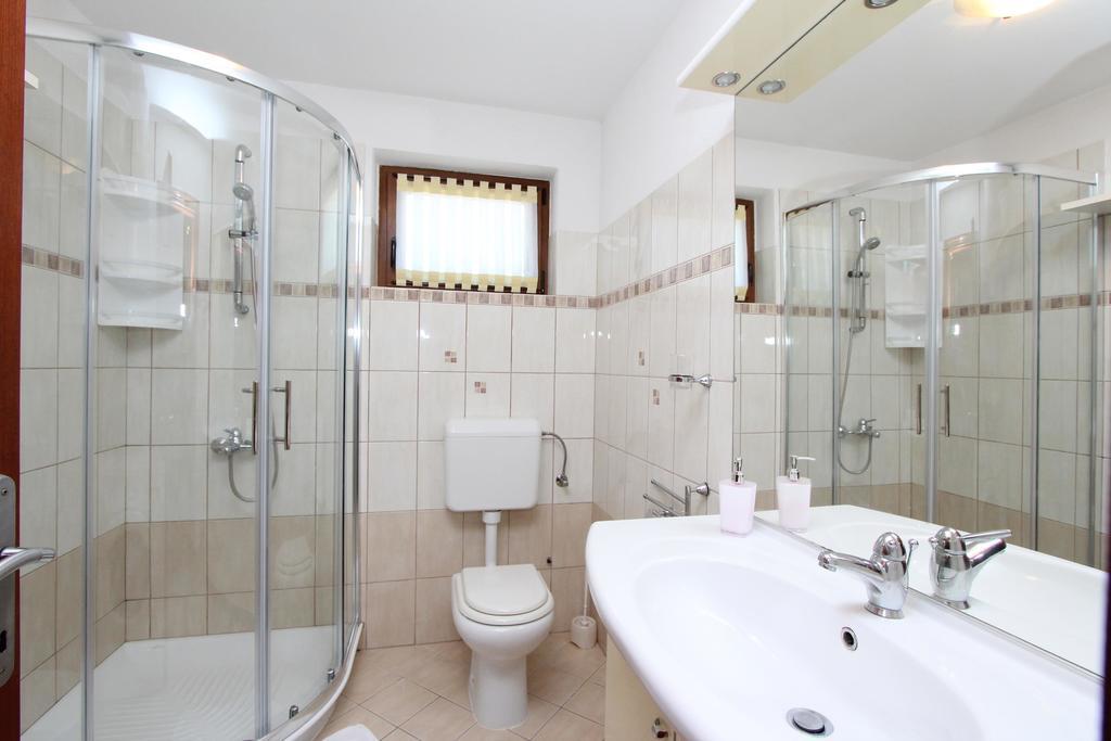 רוביני Apartments Pataj מראה חיצוני תמונה