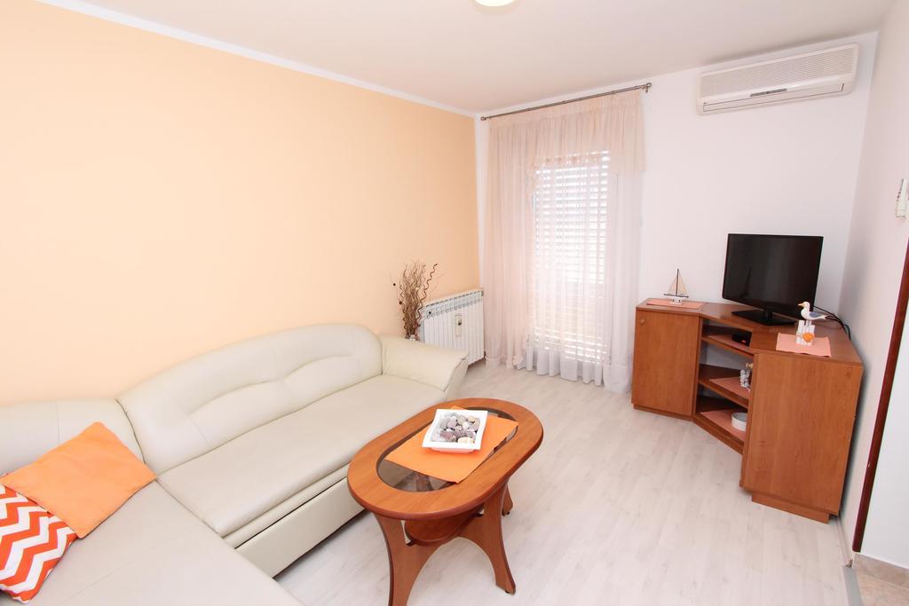 רוביני Apartments Pataj מראה חיצוני תמונה